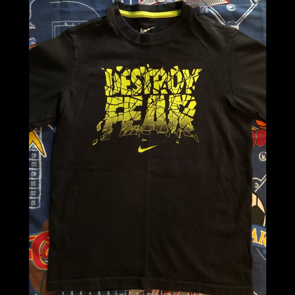 Nike Boys T Shirt